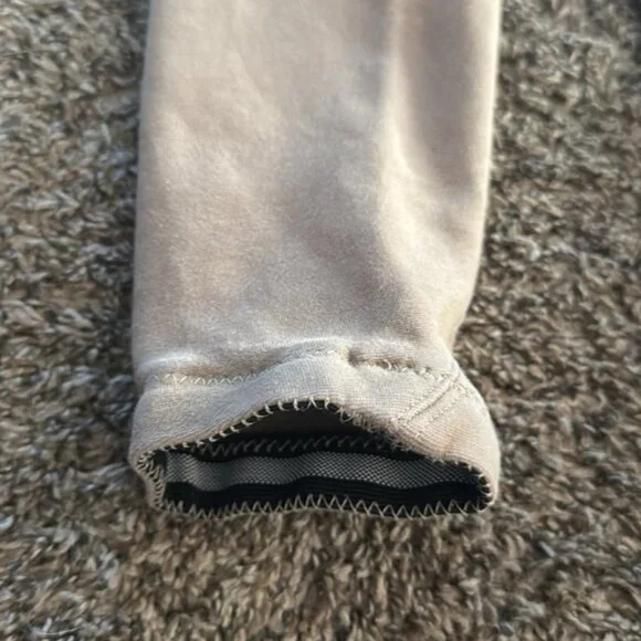 Elation Women’s Size 28R Tan Knee Patch Horseback Riding BreechesB17 - Picture 8 of 11